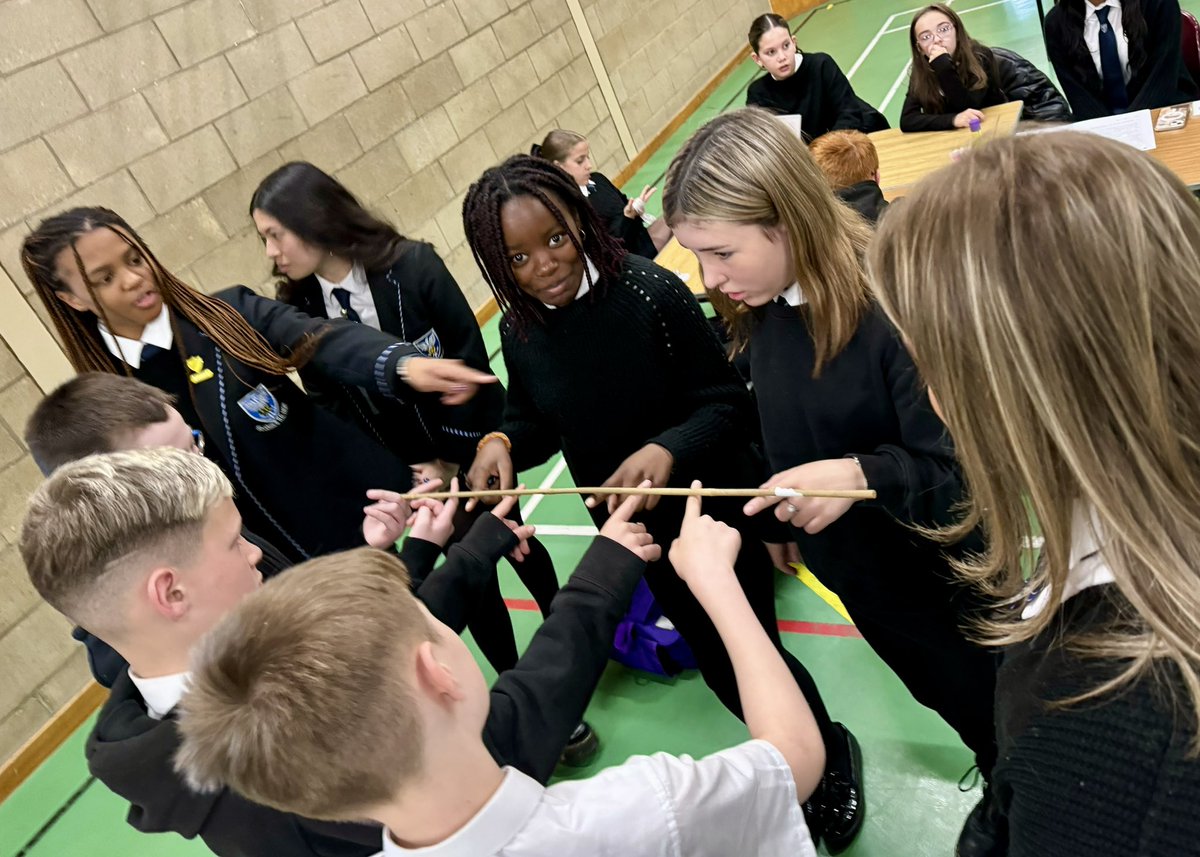 stjohnsmaths's tweet image. Monday’s S1 Maths &amp;amp; Numeracy Challenge with 1M1, 1M3, 1M4 and 1J3.  
Photos part 1. 😊
#TerrificTeamwork 
#FunChallenges
#NumeracyAcrossLearning
#MathsWeekScotland
@StJohnsOfficial