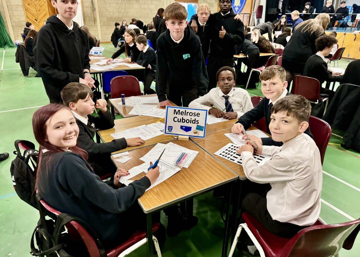 stjohnsmaths's tweet image. Monday’s S1 Maths &amp;amp; Numeracy Challenge with 1M1, 1M3, 1M4 and 1J3.  
Photos part 1. 😊
#TerrificTeamwork 
#FunChallenges
#NumeracyAcrossLearning
#MathsWeekScotland
@StJohnsOfficial