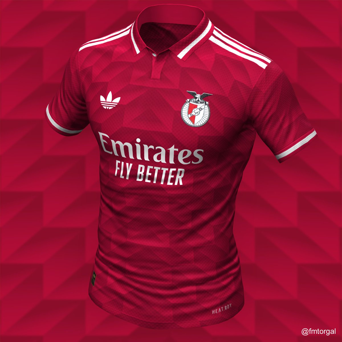 Já não publico nenhum design de equipamentos da minha autoria há um tempo.

Fica aqui um rascunho que fiz, inspirado no regresso da Adidas Originals. Utilização do padrão clássico da Adidas de 1988 e o emblema do SL Benfica de 1908-1930.