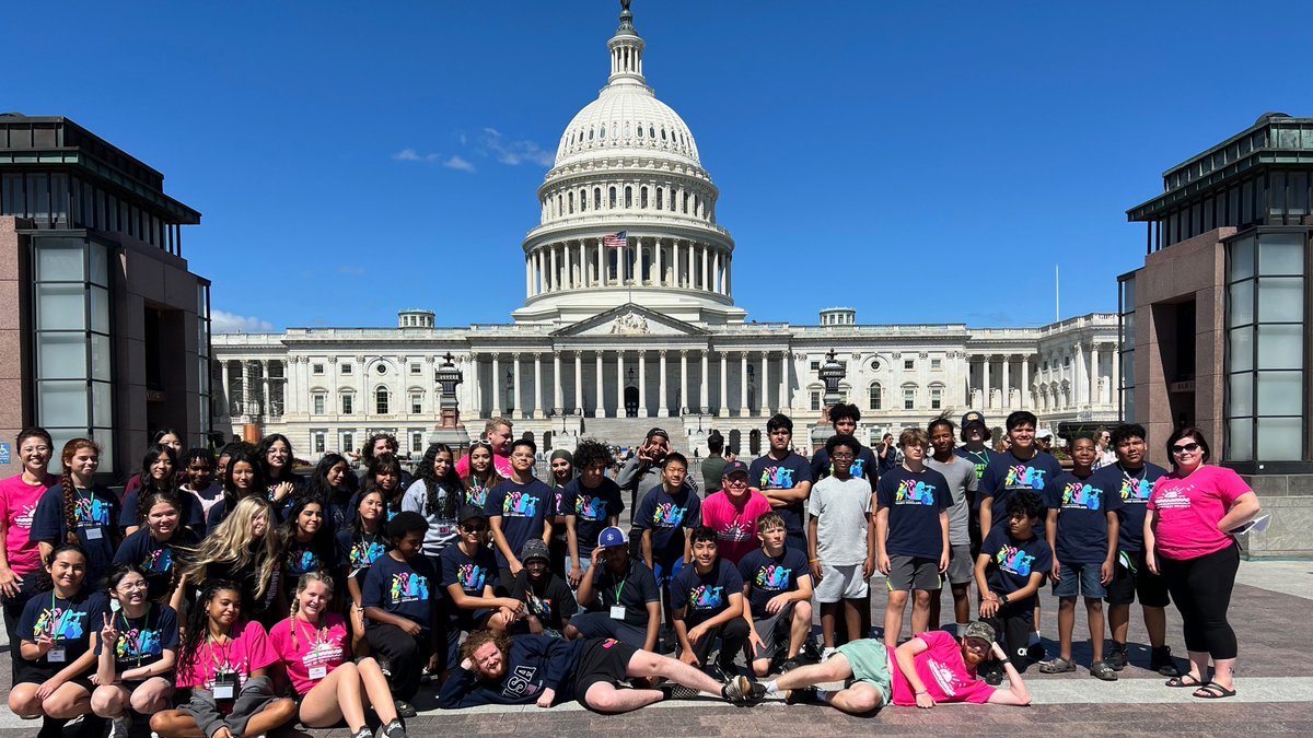 W&M School of Education (@wmsoe) on Twitter photo In July, a cohort of rising ninth graders in the Jack Kent Cooke Foundation’s Young Scholars Program took part in The Optimist Project (TOP), a new initiative sponsored by <a href="/TheJKCF/">Jack Kent Cooke Foundation</a> & developed and administered by the W&M Center for Gifted Education (CFGE): education.wm.edu/news/news-arch… In July, a cohort of rising ninth graders in the Jack Kent Cooke Foundation’s Young Scholars Program took part in The Optimist Project (TOP), a new initiative sponsored by <a href="/TheJKCF/">Jack Kent Cooke Foundation</a> & developed and administered by the W&M Center for Gifted Education (CFGE): education.wm.edu/news/news-arch…