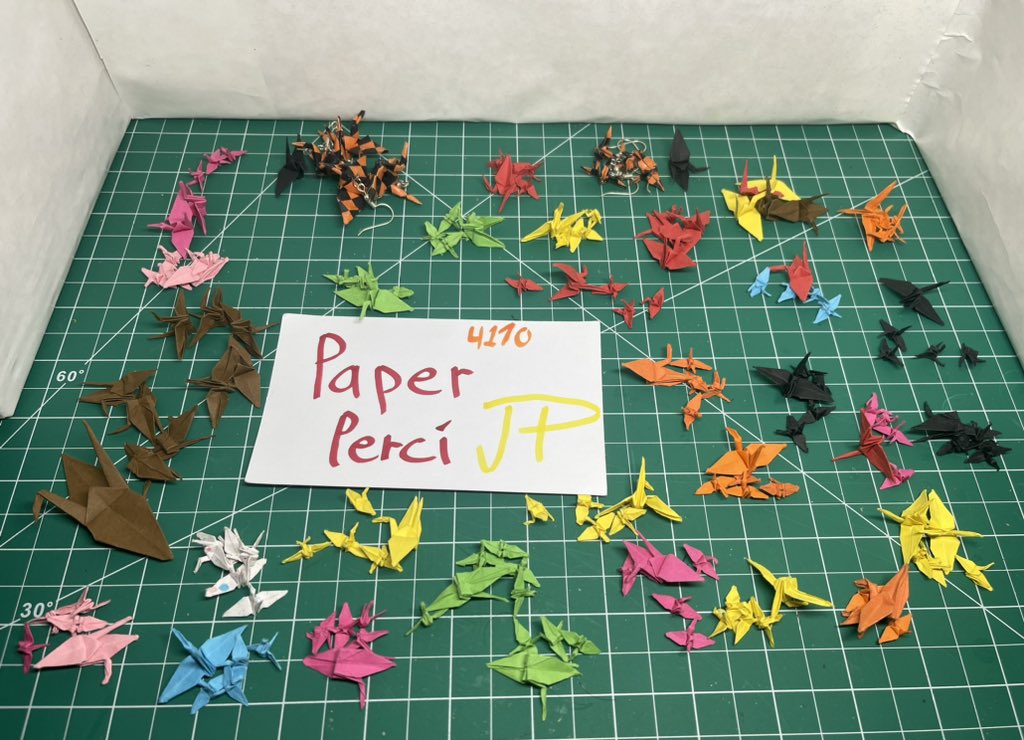 PaperPerci's tweet image. Still going been busy this past month but hoping to have my Etsy shop up soon.