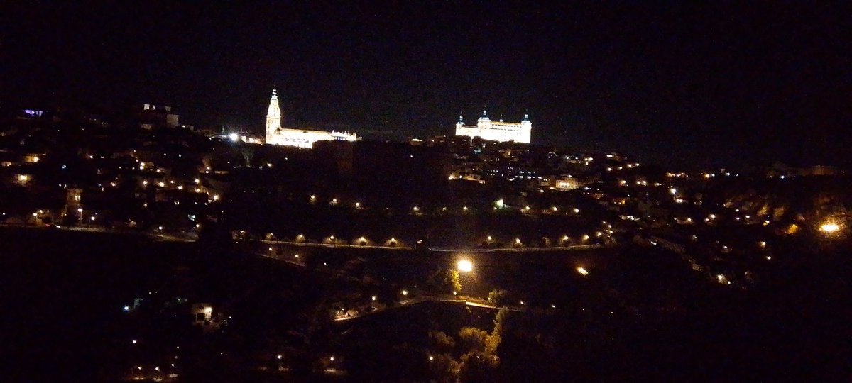 FanaticJONS's tweet photo. Toledo, una ciudad que ata y enamora.

#Toletvm https://t.co/8SAhAST6NL