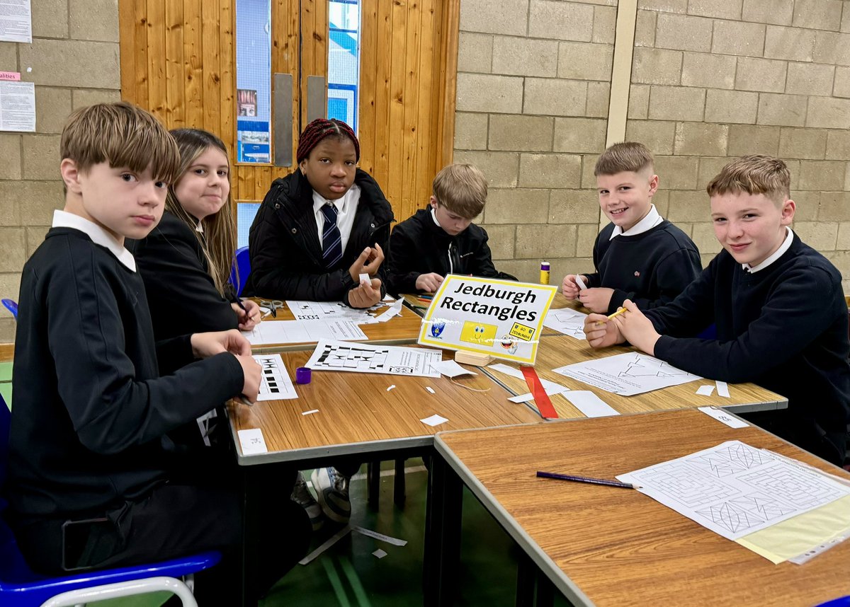 stjohnsmaths's tweet image. Today’s S1 Maths &amp;amp; Numeracy Challenge with 1D1, 1D3, 1D4 and 1J1. 
Day 2 photos part 2 😊
#TerrificTeamwork 
#FunChallenges
#NumeracyAcrossLearning
#MathsWeekScotland
@StJohnsOfficial