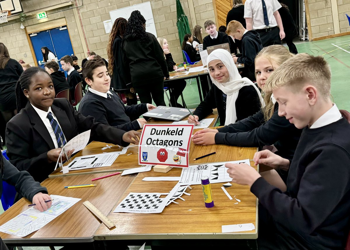 stjohnsmaths's tweet image. Today’s S1 Maths &amp;amp; Numeracy Challenge with 1D1, 1D3, 1D4 and 1J1. 
Day 2 photos part 2 😊
#TerrificTeamwork 
#FunChallenges
#NumeracyAcrossLearning
#MathsWeekScotland
@StJohnsOfficial