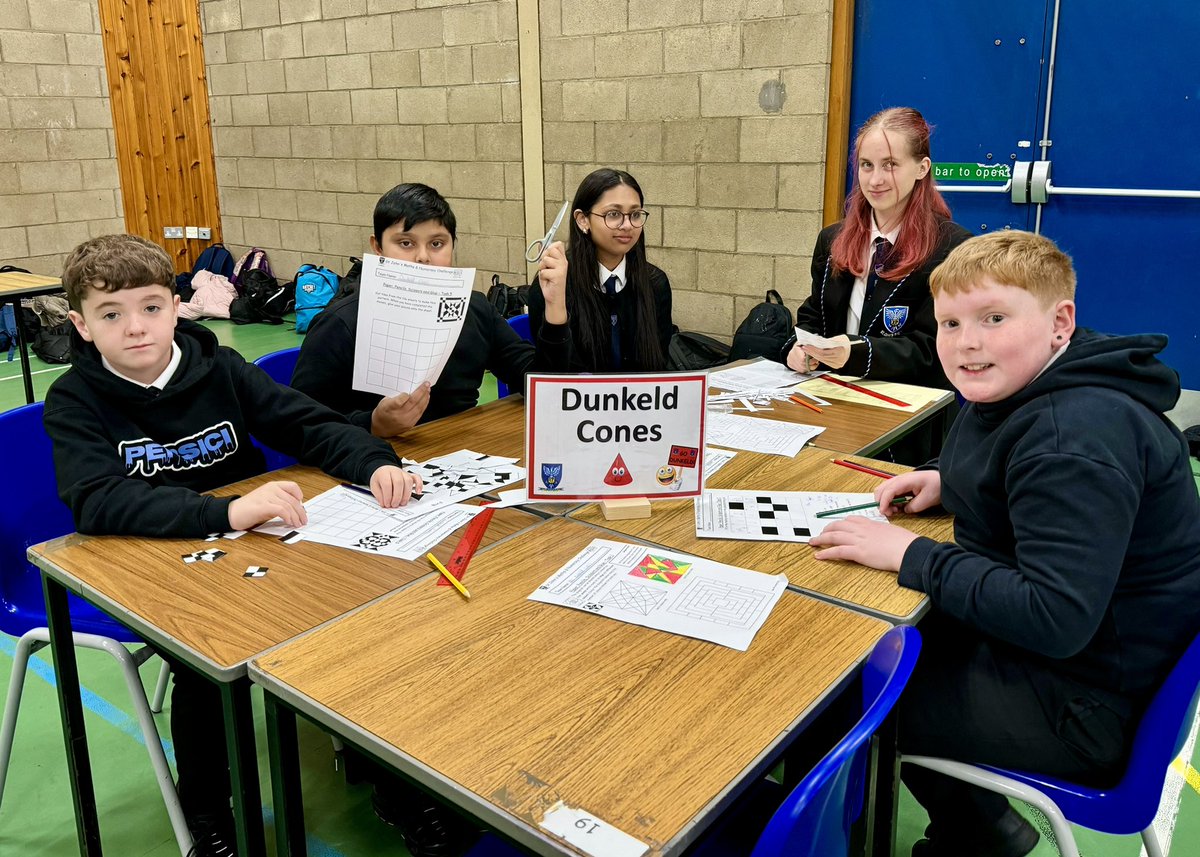 stjohnsmaths's tweet image. Today’s S1 Maths &amp;amp; Numeracy Challenge with 1D1, 1D3, 1D4 and 1J1. 
Day 2 photos part 1. 😊
#TerrificTeamwork 
#FunChallenges
#NumeracyAcrossLearning
#MathsWeekScotland
@StJohnsOfficial