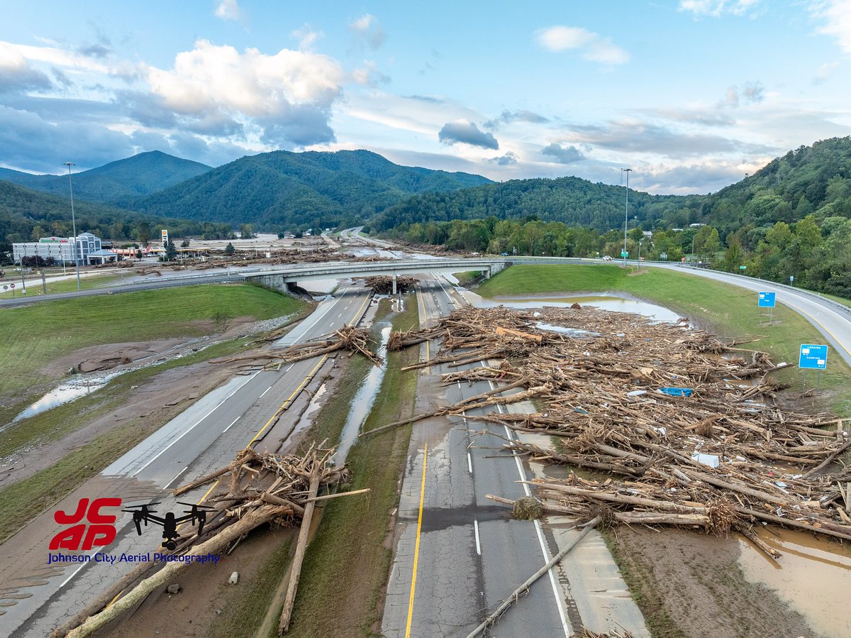 fullmast_'s tweet photo. Announcing the Appalachian Flood Relief Charity Tournament! It's an online pay-what-you can to enter with all proceeds going to disaster relief funds for the areas effected. Please sign-up and support our beautiful region <3 bracket in replies https://t.co/rLg8V51IiL