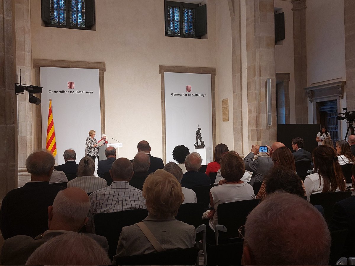 marcoinzi's tweet photo. Avui convidat a Palau de la Generalitat per celebrar el dia mundial de la gent gran. Importants compromisos des d'un Govern que declara l'envelliment com prioritat transversal.

Content de retrobar els amics de @Fatec, entre d'altres. https://t.co/L39cfv0iOP