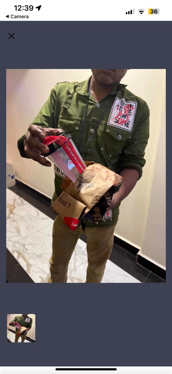 FactsinThreads's tweet photo. What is this swiggy ? I ordered a Pizza &amp; Mojito your delivery partner came late &amp; that too with nothing saying pizza got dropped on the way and mojito spilled and swiggy care is asking me to mail instead of refunding.

@SwiggyCares @Swiggy @jagograhakjago 

PURE MENTAL TORTURE https://t.co/nTik0RBThK