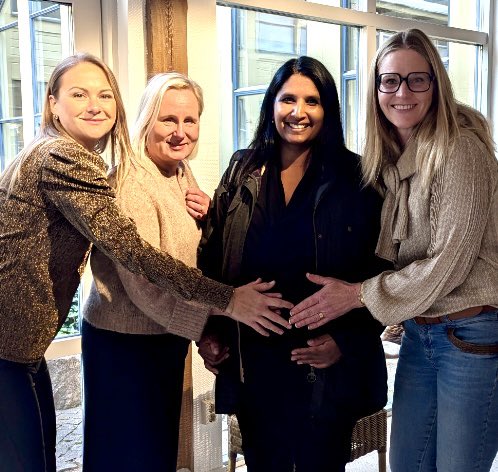 ELLA (Tidaholms kvinnliga nätverk) grundarna imorse efter vår Ella träff🥰