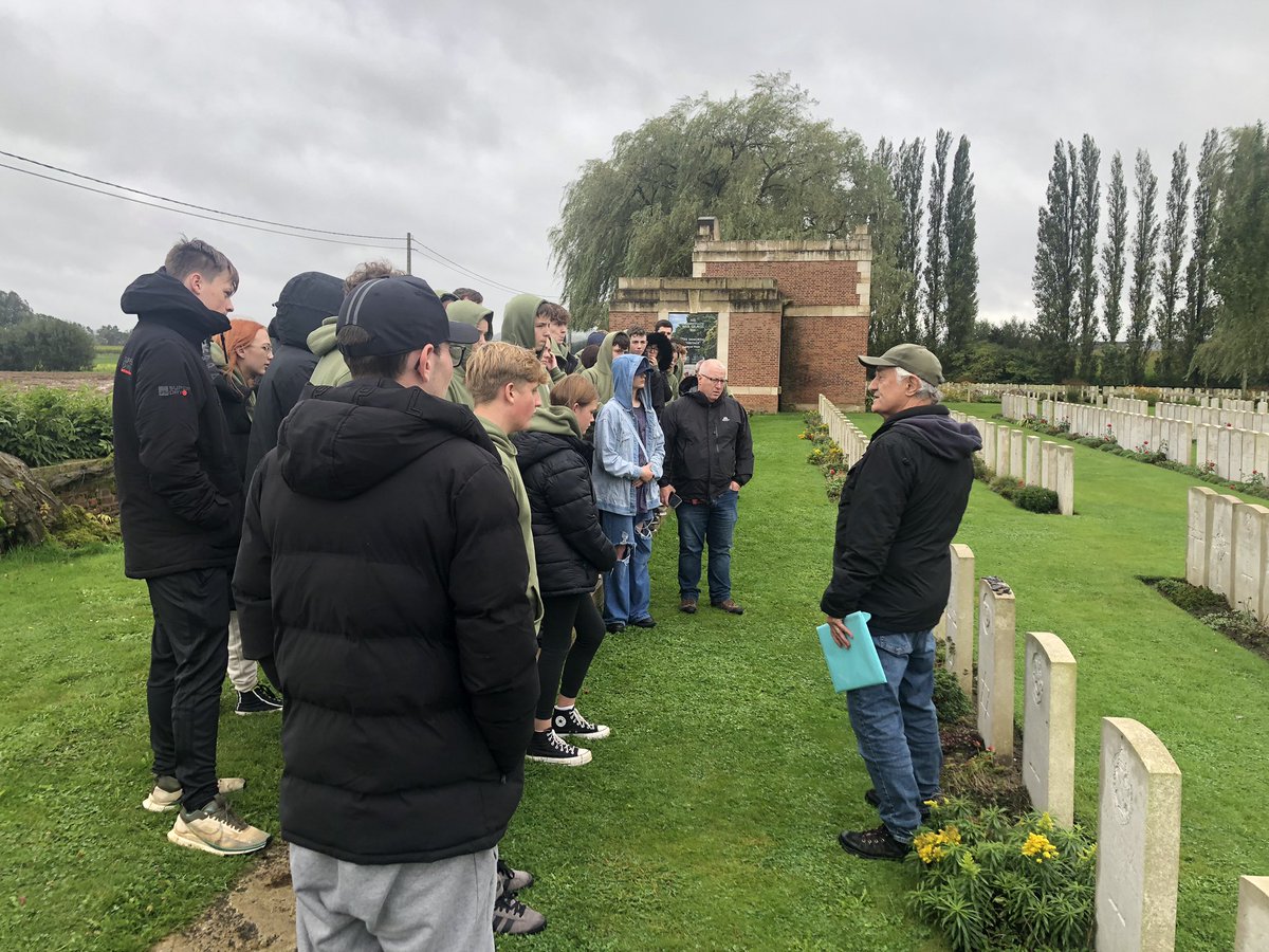 Mr Bowker tweet media