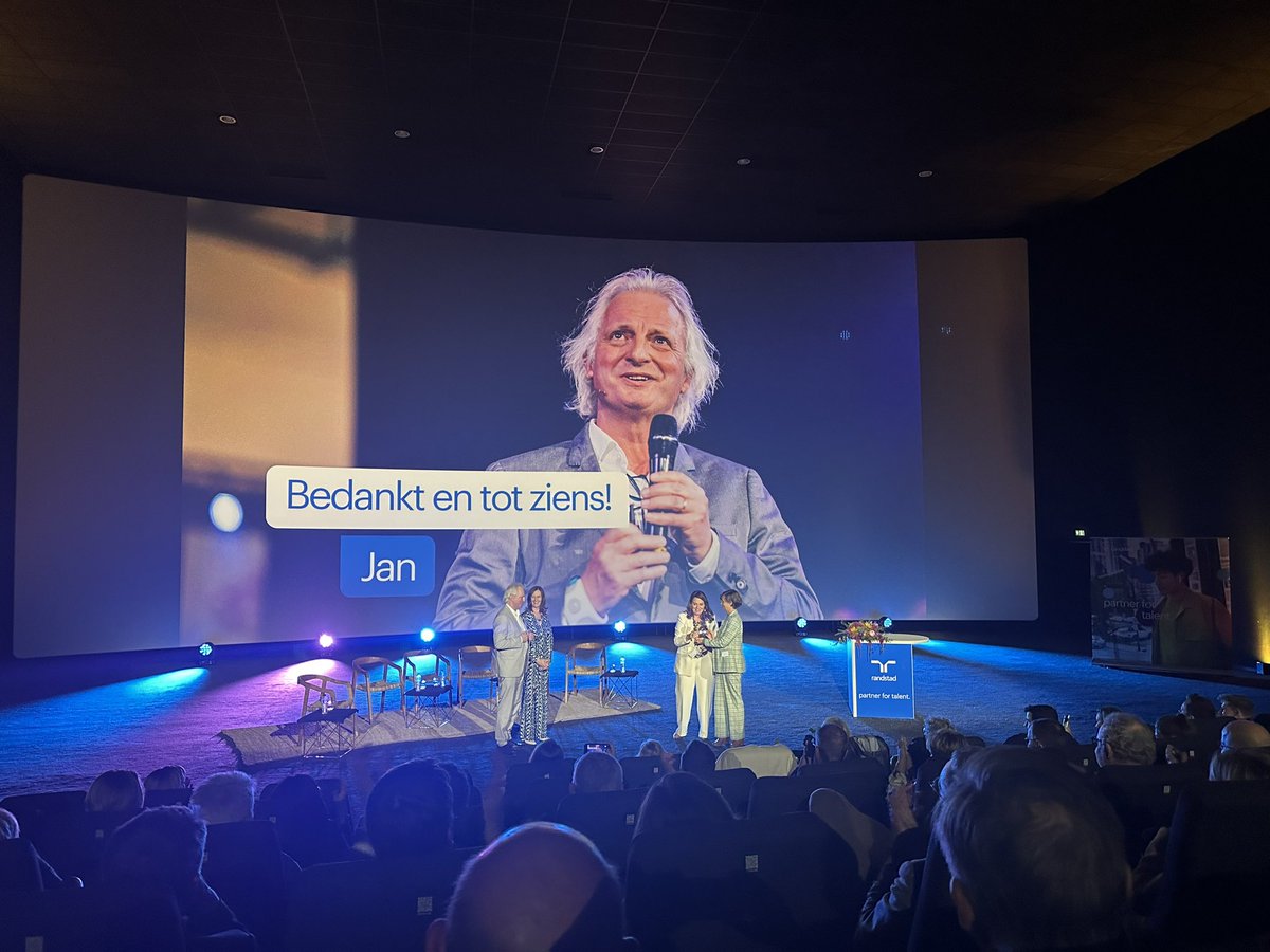 Lifetime achievement award voor <a href="/DenysJan/">Jan Denys</a> vanuit <a href="/RandstadBelgium/">Randstad Belgium</a> voor 25 jaar dienst. 👏🏻