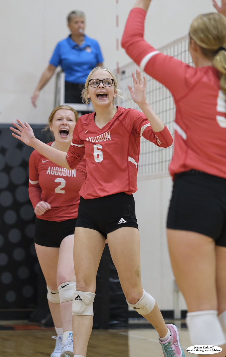 🏐 Home Game Tonight ❤️

🆚Treynor 
🕔 JV 6:00
🕔 JVR 6:30 
🕔 V 7:30 

Come out and support the girls. #gowheelers