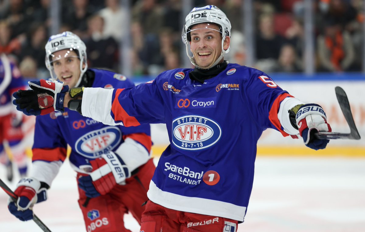 Vi runder 3000 solgte billetter til kampen mot Oilers på lørdag, og billettene går ut i et raskt tempo 🔥👊🏼
Vi trenger deg også på plass når det skal kjempes om tabelltopp 💪🏼
🎟️ vif-hockey.ticketco.events/no/nb/m/e/vaal…
#vifhockey #hockeyerbestlive #helejordal