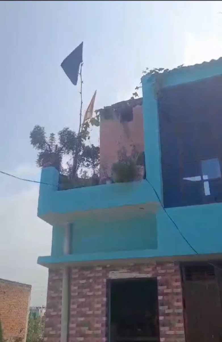 AkhandB74041's tweet photo. @PMOIndia @narendramodi  @ukcmo @usnagarpolice @dm_usnagar @uttarakhandcops 

डेमोग्राफी चेंज पर चिंता व्यक्त करना @pushkardhami का दिखावा। मुस्लिम बाहुल्य किच्छा में पलायन को विवश करती पुलिस। जांच अधिकारी कर रहा पीड़ित परिवार को प्रताड़ित। देवभूमि रक्षा मंच करेगा आंदोलन। https://t.co/TL91GYalwg