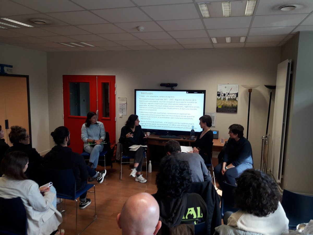 archives_94 (@archives_94) on Twitter photo @ENS_ParisSaclay <a href="/Env_Alfort/">École nationale vétérinaire d'Alfort - EnvA</a> <a href="/solenntl_/">Solenn Tual 🗺️</a> <a href="/LASTIG_Lab/">LASTIG</a> @UGustaveEiffel <a href="/ArchivesT12GOSB/">Archives mutualisées Grand-Orly Seine Bièvre</a> Thésarde en #CIFRE aux <a href="/Archives_94/">archives_94</a>, Agathe Meridjen, d'<a href="/ISP_Cnrs/">ISP UMR7220</a>, décrit son parcours entre #recherche et #classement du fonds de l'#hôpitalpsychiatrique de la Maison de Charenton. 🧑⚕️
🗝️💉💊🩺🩻🗃️
#Esquirol #registredelaloi #definirsonsujet @ENS_ParisSaclay <a href="/Env_Alfort/">École nationale vétérinaire d'Alfort - EnvA</a> <a href="/solenntl_/">Solenn Tual 🗺️</a> <a href="/LASTIG_Lab/">LASTIG</a> @UGustaveEiffel <a href="/ArchivesT12GOSB/">Archives mutualisées Grand-Orly Seine Bièvre</a> Thésarde en #CIFRE aux <a href="/Archives_94/">archives_94</a>, Agathe Meridjen, d'<a href="/ISP_Cnrs/">ISP UMR7220</a>, décrit son parcours entre #recherche et #classement du fonds de l'#hôpitalpsychiatrique de la Maison de Charenton. 🧑⚕️
🗝️💉💊🩺🩻🗃️
#Esquirol #registredelaloi #definirsonsujet