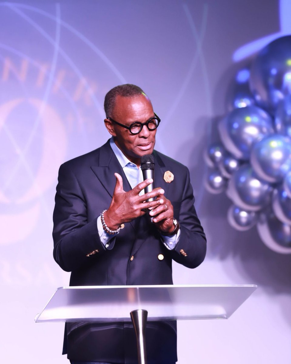 truthcenter's tweet photo. October is Pastor Appreciation Month! Today we celebrate you and thank you for being a true steward, as described in Titus 1:7. Your humble leadership inspires us all.
#TruthCenter #PastorAppreciation https://t.co/FHep4mBYfl