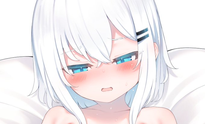 ちょっと幼く描いたので全体はミスキーかpixivで 