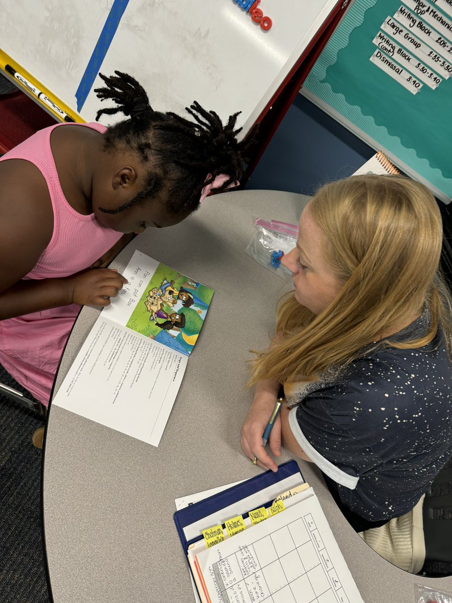 Eva Perales tweet media