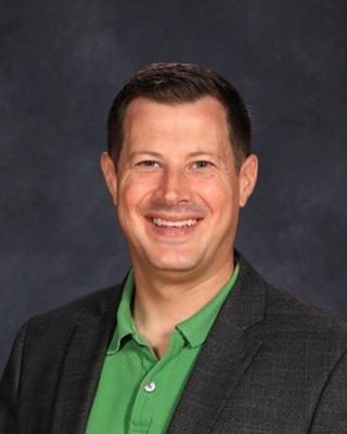 SmithvilleSD's tweet photo. October is National Principals Month! Help us celebrate our amazing SHS principals for their hard work. Thank you for all you do for our students, staff, and community! ๐
#ssdpride
#ThankAPrincipal https://t.co/hcR3qyIKHd