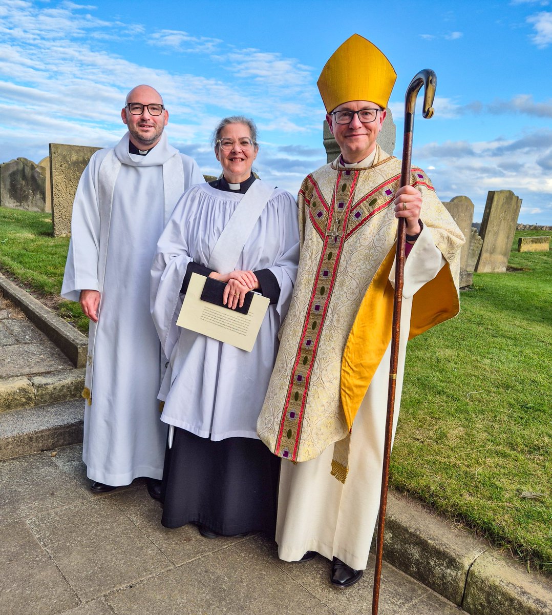 Huge congratulations to the Revd Deborah Ehala who was ordained Deacon by <a href="/BishopBerwick/">Mark Wroe</a> on Saturday 28 September during a service at St. Bartholomew’s Church, Newbiggin-by-the-Sea, where she will serve as Assistant Curate 🎉🙏