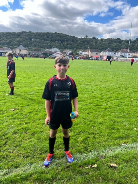 Llongyfarchiadau i Logan Watts am gael ei ddewis i gynrychioli tim rygbi Ysgolion Pontypridd eleni. 
Congratualtions to Logan Watts on being selected for this years Pontypridd Schools rugby team.