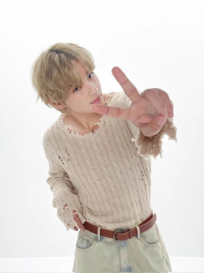 varbiekoov's tweet photo. º Stellar ～☆*
Kookv short lokal au 🔞

Mereka adalah dua bintang yang sama bersinar terang. Alenor itu mudah jatuh cinta, sedang Seiji adalah pribadi yang tidak percaya terhadap cinta. Apakah keduanya mampu bersatu dalam konstelasi yang lebih terang. https://t.co/N1yA38PKIy