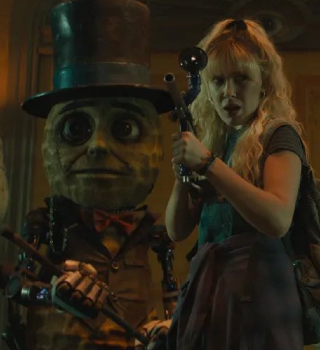 DiscussingFilm tweet media