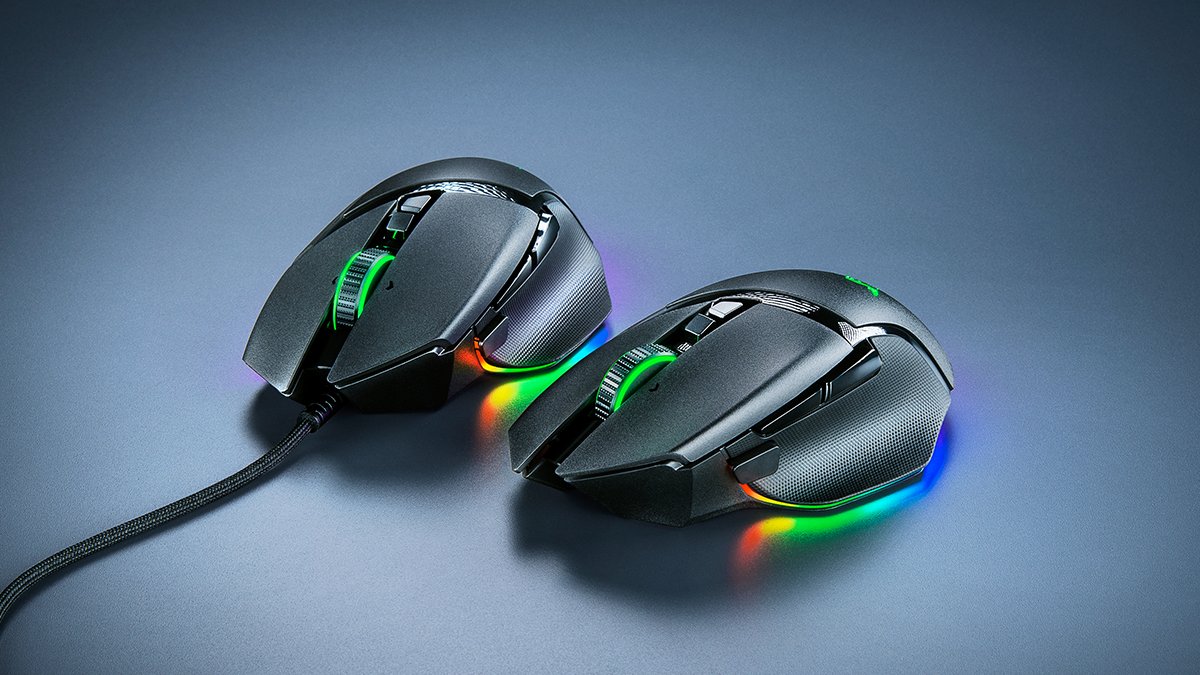 Our most advanced gaming mouse now redefines customizability. Meet the Razer Basilisk V3 Pro 35K, equipped with the Razer HyperScroll Tilt Wheel, now fully customizable on Razer Synapse 4 for peak scroll wheel control. Experience the ultra-precise Focus Pro 35K Optical Sensor