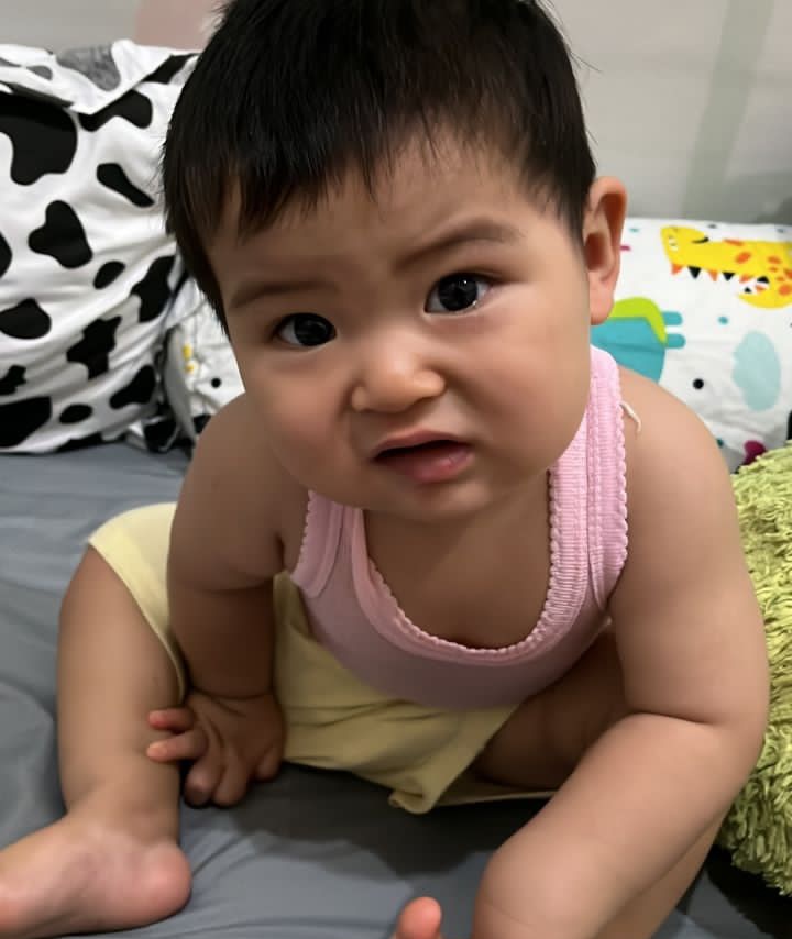 annisapradaka's tweet photo. Menenangkan diri dengan melihat postingan pak erte gemoy😌 https://t.co/W6seXn9DvL