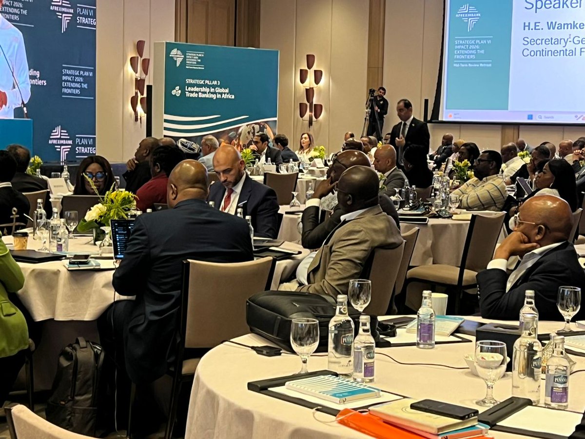 The Secretary General of the AfCFTA Secretariat, H.E. <a href="/MeneWamkele/">Wamkele Mene</a>, participated today in Sharm El Sheikh, #Egypt, in the <a href="/afreximbank/">African Export-Import Bank - Afreximbank</a> strategy review retreat. On this occasion, he gave a technical presentation on progress in implementing the AfCFTA, with an emphasis on unlocking