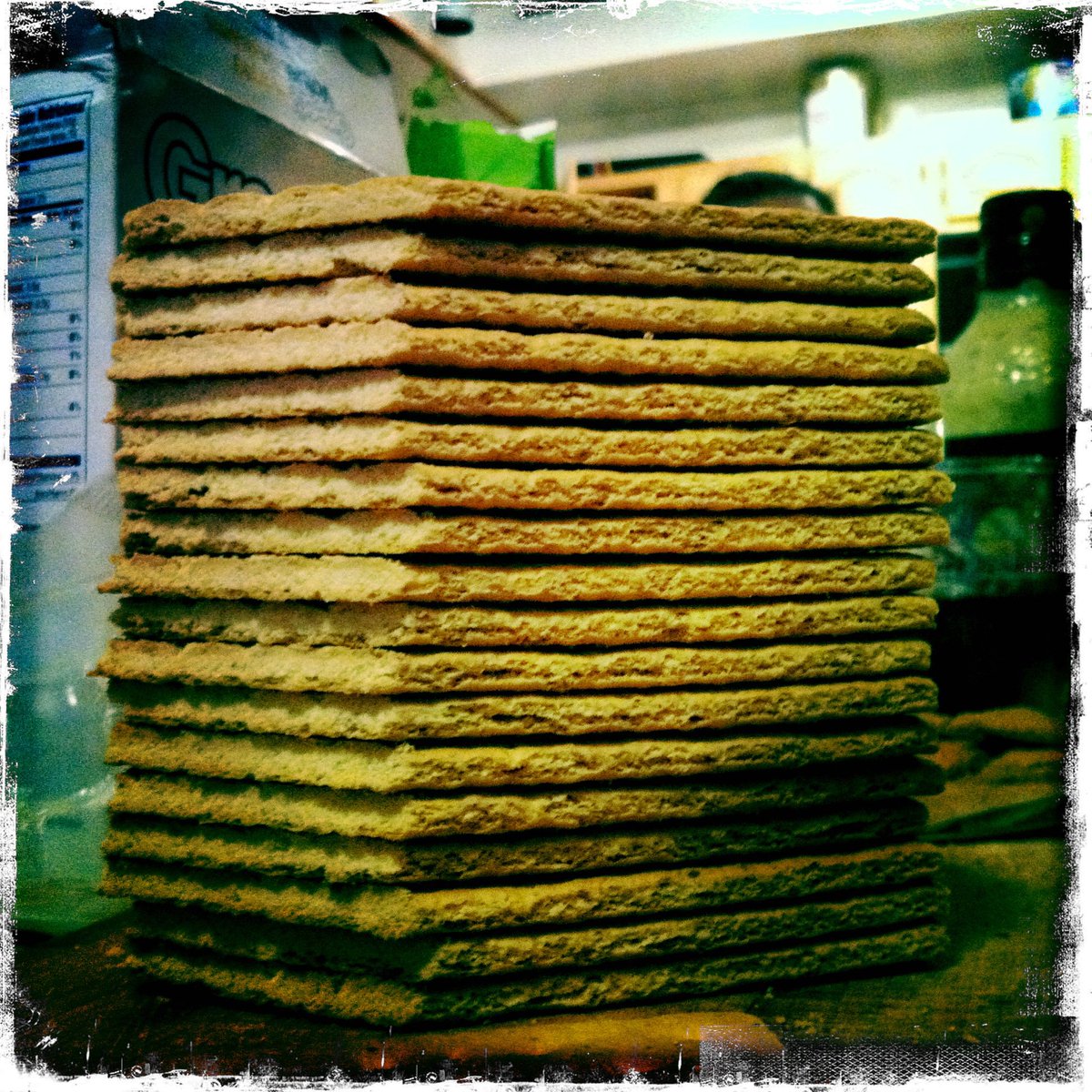 EDITOR of MAN CAVES tweet media