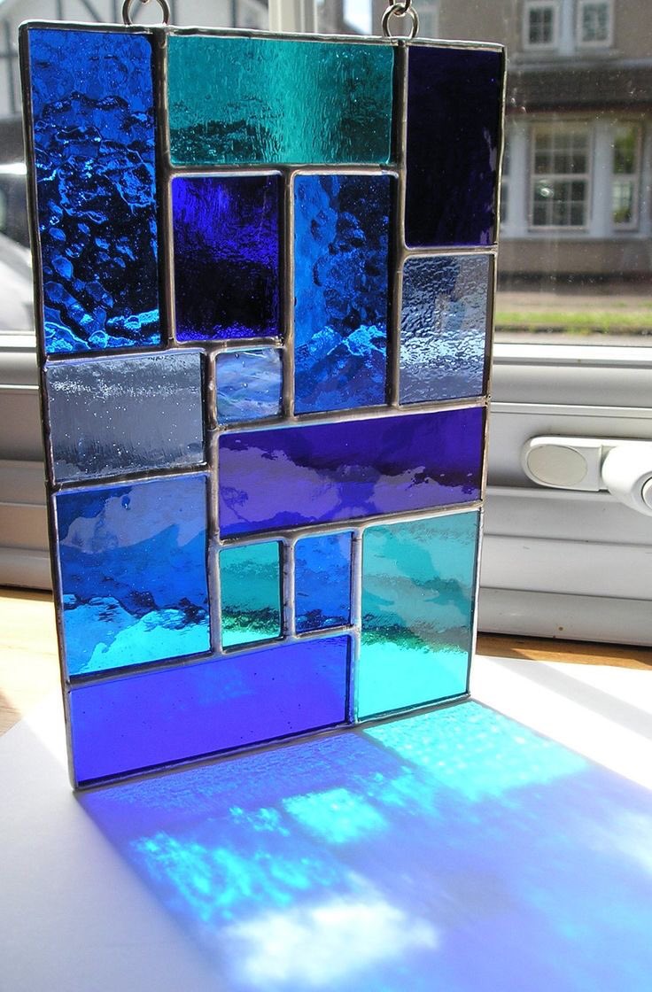 violettweets_'s tweet photo. stained glass art. https://t.co/zHhUk77EaU