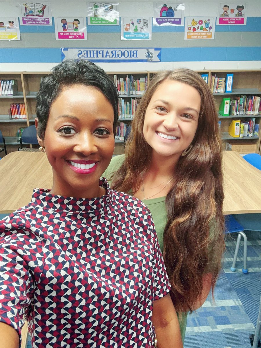 Loved seeing this phenomenal teacher at “the Barron Village” Supt. Faculty Meeting this morning! Sunshine in the human form!❤️
<a href="/barronknights/">Barron Fundamental</a> <a href="/HamptonCSchools/">Hampton City Schools</a>