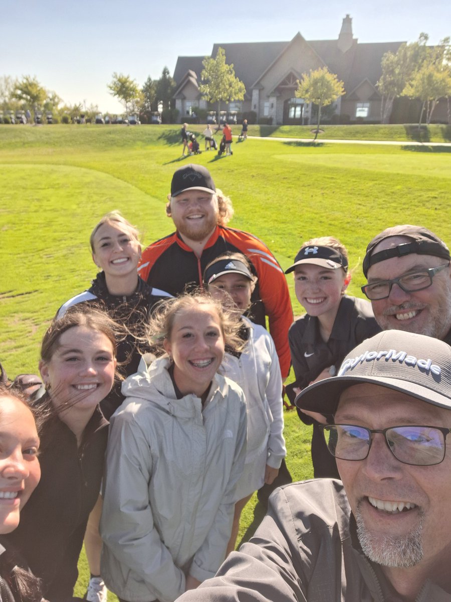 Ready to get started at Regionals.  #skibidigolfaura. <a href="/BagoAD/">Winnebago Athletics</a> <a href="/HistoryCzar0/">Jim O'Rourke 🇺🇲</a> <a href="/RummelEdu/">Mr. Rummel</a>