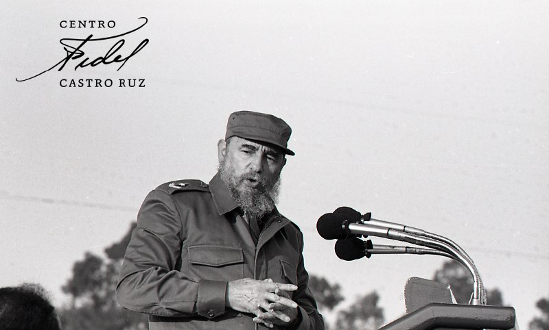 #Fidel:"En la lucha revolucionaria igual que en la lucha militar: solo deben plantearse en un momento dado los objetivos que son alcanzables". #FidelVive