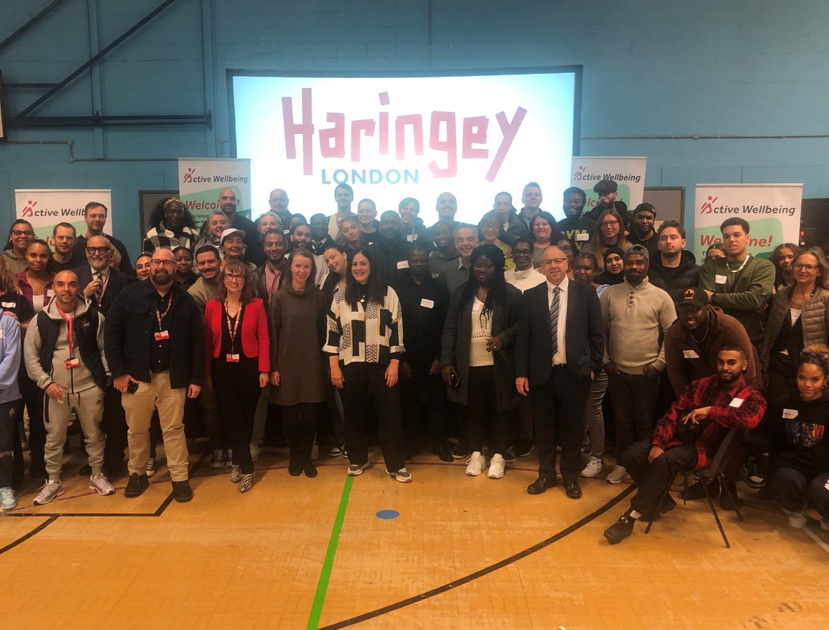 haringeycouncil's tweet photo. Today marks a fresh start for #leisure provision in #Haringey as the #BroadwaterFarm, #ParkRoad &amp; #TottenhamGreen centres return under our direct control.

@perayahmet, Chief Executive Andy Donald &amp; @ekarkell spoke to staff about this brand new era!

More: https://t.co/foVasDfqTt https://t.co/v8nYaOcGVq