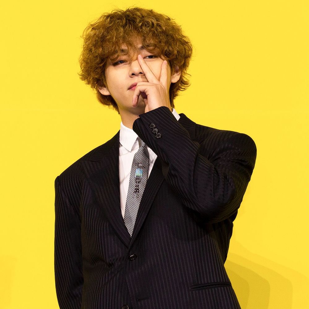 975TheBeatLV's tweet image. Today’s #MostRequested Songs 🔥🤯🔥
#Music &amp;amp; #Mix by @1DJGridUSA 

1. #V_FRIENDS 🚨🔊 #TaeCrew @BTS_bighit 
2. @Number_i_Staff #INZM 🚨🔊
3. @MissyElliott @Ciara #LoseControl🚨🔊
4. #Jungkook #Seven feat. @Latto🚨🔊
5. @Theestallion #NevaPlay ft. #RM 🚨🔊

#NowPlaying 🏆…