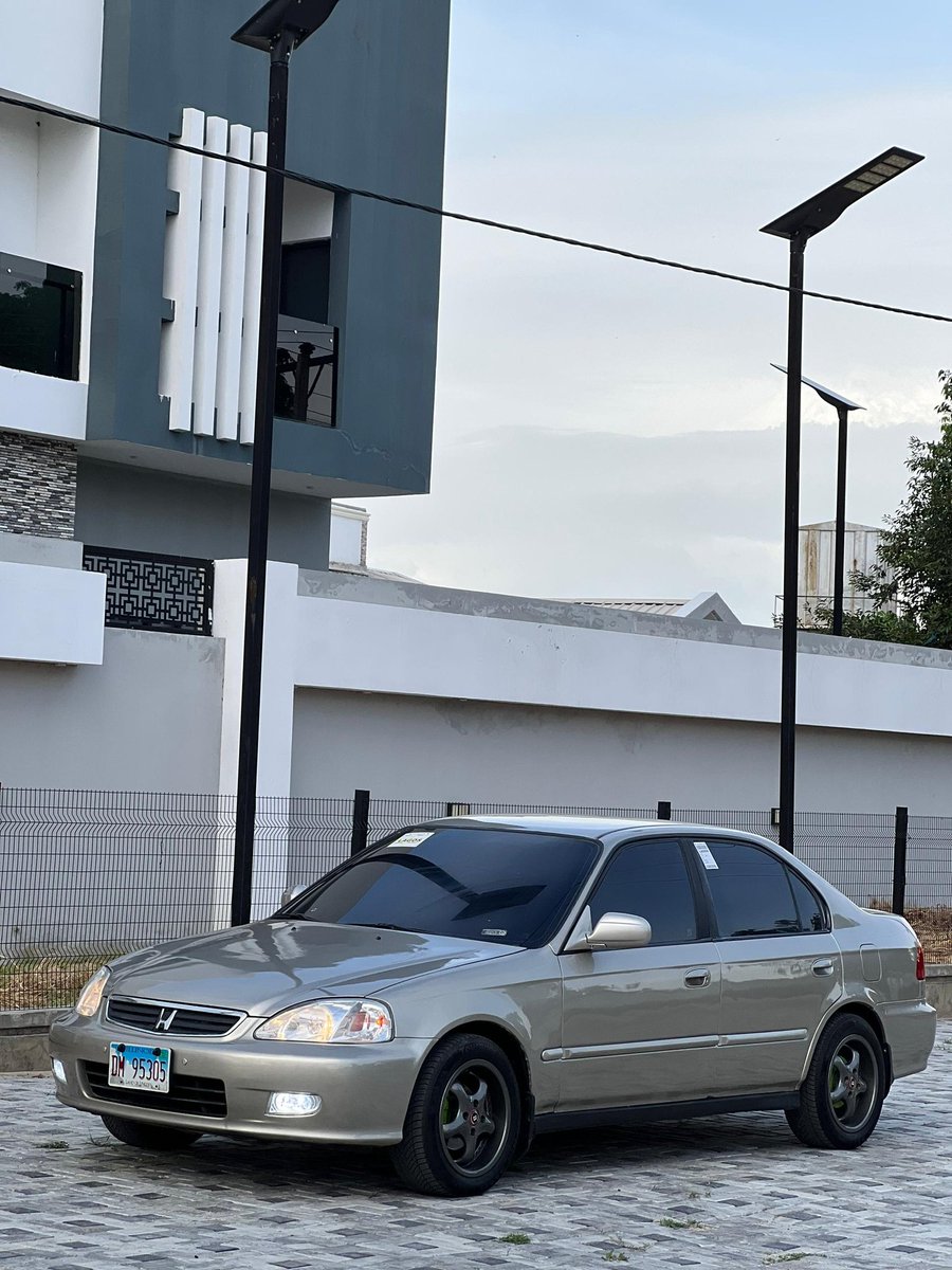 AutomobilPoacher tweet media