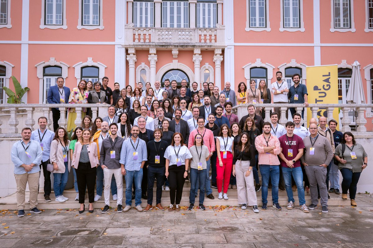 build_up_labs's tweet image. 🌟 Last week, we joined the 5th edition of #IncubX by Startup Portugal in Leiria with many other Portuguese incubators! 2 days of learning and networking. 

Our CEO, Rui Gouveia, spoke on a venture studio panel, sharing our studio journey on the studio side.