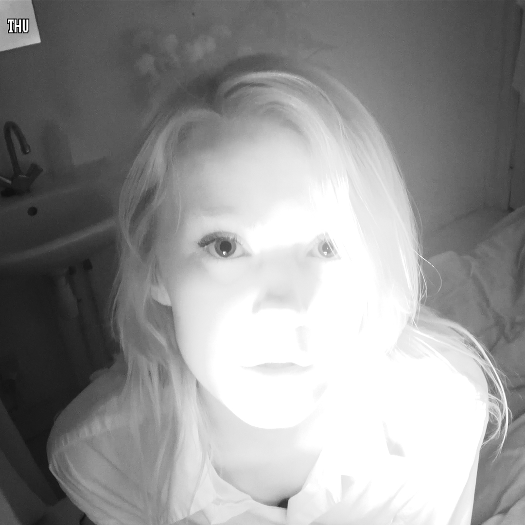year0001online's tweet photo. [#toxe] Moments from Toxe's "Pillow Fight" music video, a haunting visualiser where vulnerability and poise blur through a night vision lens.

https://t.co/QTTHfoTM2o

Video director + editor: Tove Agélii
Camera: Ellie Lizbeth Brown https://t.co/4QrVG4KMmV