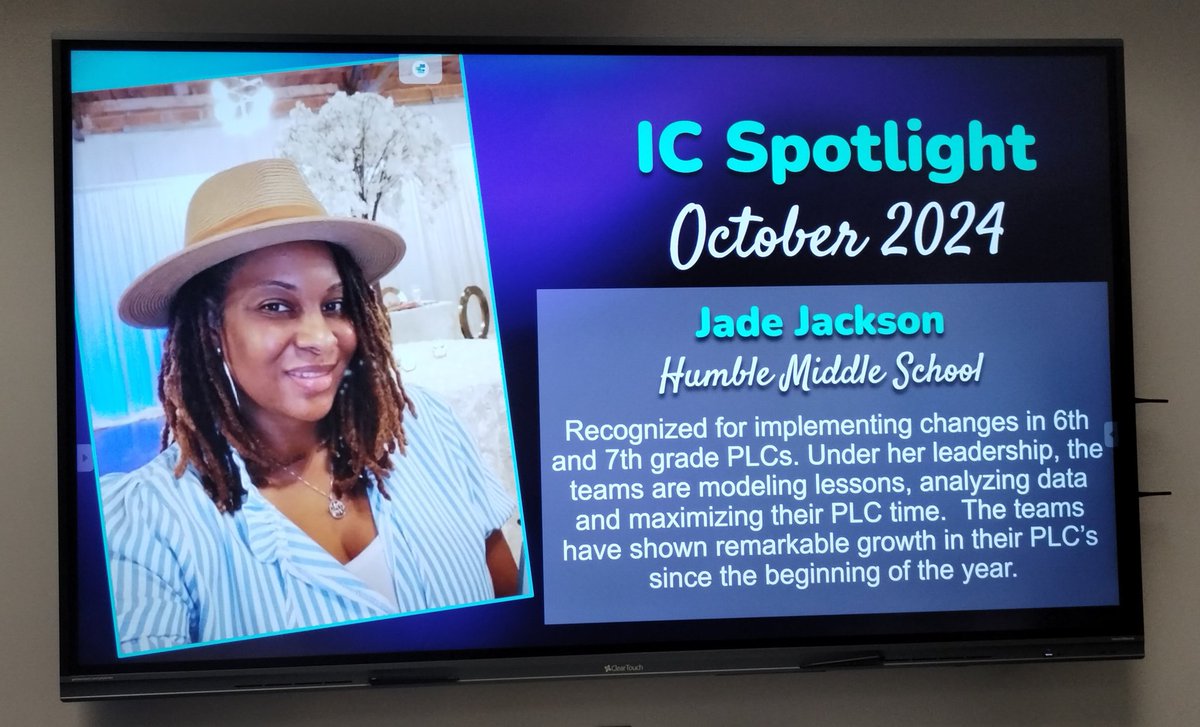 JacksonMissJJ's tweet photo. Always a humbling moment when I’m recognized, but it feels incredible to be seen. Grateful for the support!@Humble_2ndMath @HumbleISD_HMS https://t.co/r0nbBMgymQ