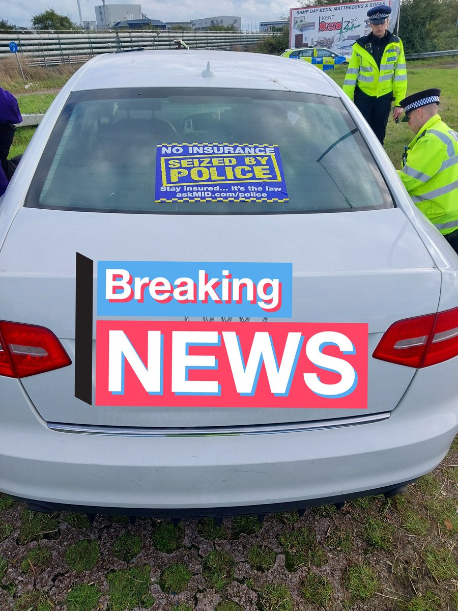 KentSpeedwatch's tweet photo. #Speedwatch on the A256, Sandwhich conducting speed enforcement with local officers, this Audi was stopped and had no insurance. Driver also had
an expired licence. Reported for no insurance, no licence and speeding! #CheckYourDocuments #WatchYourSpeed @kent_police https://t.co/G0zpc5WYW0