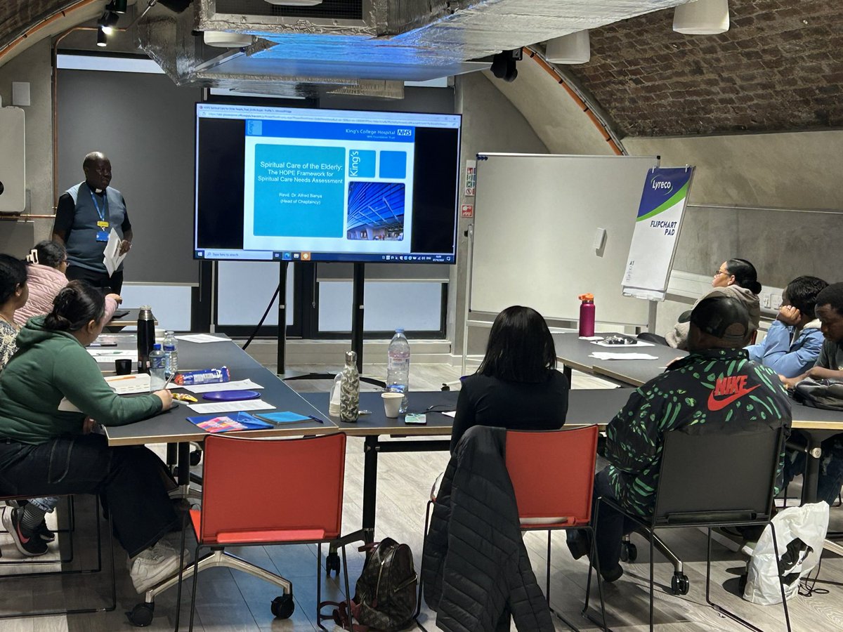 Kelly Mitchell💙 tweet media