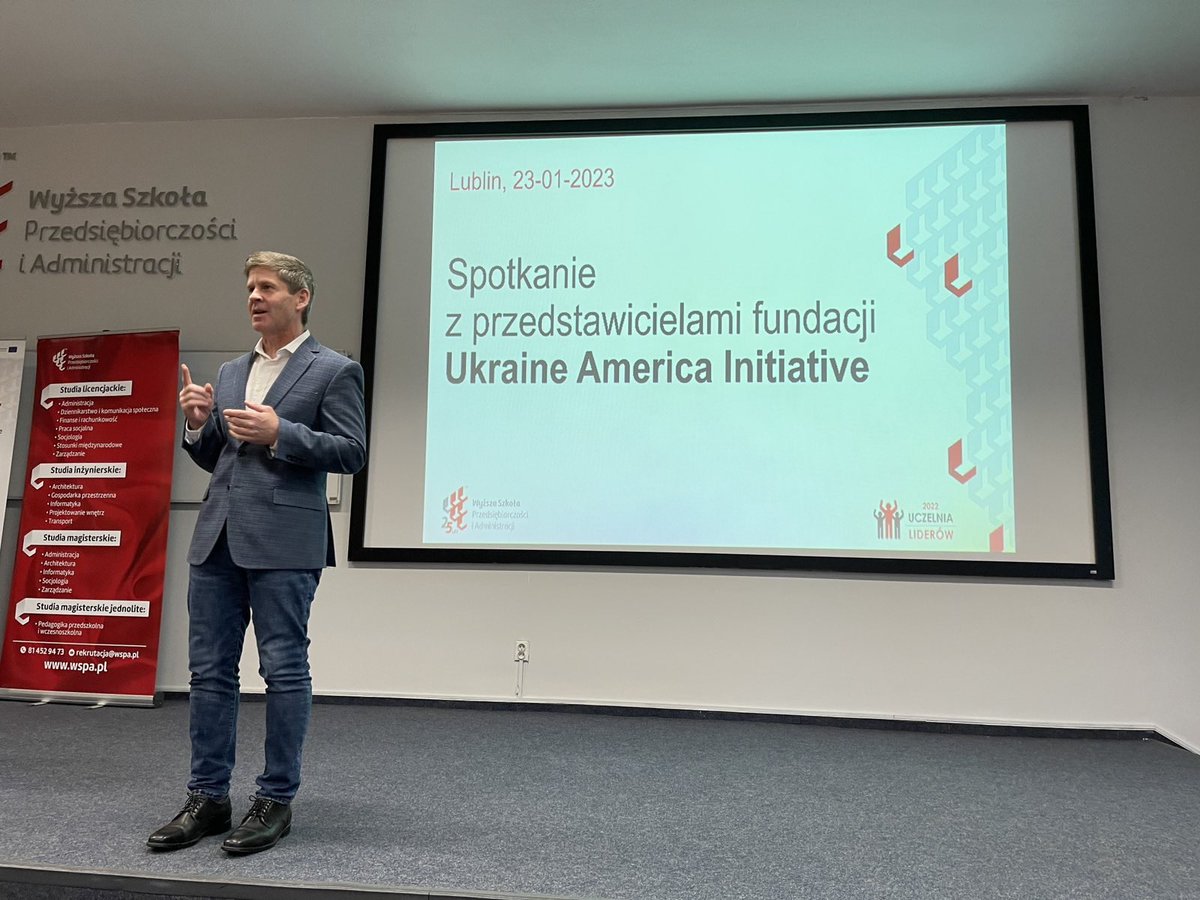 From my travel to Ukraine and Poland last year, showing American support and historical understanding—a song was born. 

#mtnews #UkraineRussiaWar️️ #jewish #diaryofannefrank 

open.spotify.com/track/2OaiGuRB…