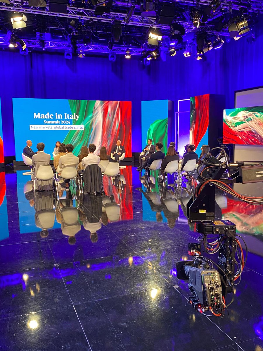 SIMEST_IT's tweet photo. Il Presidente @PSalzano a #Madeinitalysummit: “Nell’attuale contesto geopolitico l'#internazionalizzazione rappresenta una sfida ambiziosa. Con #MisuraAfrica, investiamo risorse nella formazione di nuove professionalità per rafforzare il #MadeinItaly sui mercati globali”. https://t.co/U5hMiWGzCg