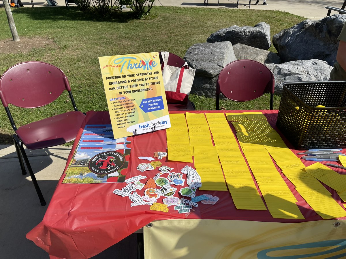 When life hands you lemons, make lemonade!  That's what students from @SUNYADK and <a href="/Pburgh_Branch/">Plattsburgh Queensbury Campus</a>   did yesterday at #freshcheckday. 100s of students engaged in dozens of activities for the betterment of our collective #mentalhealth!