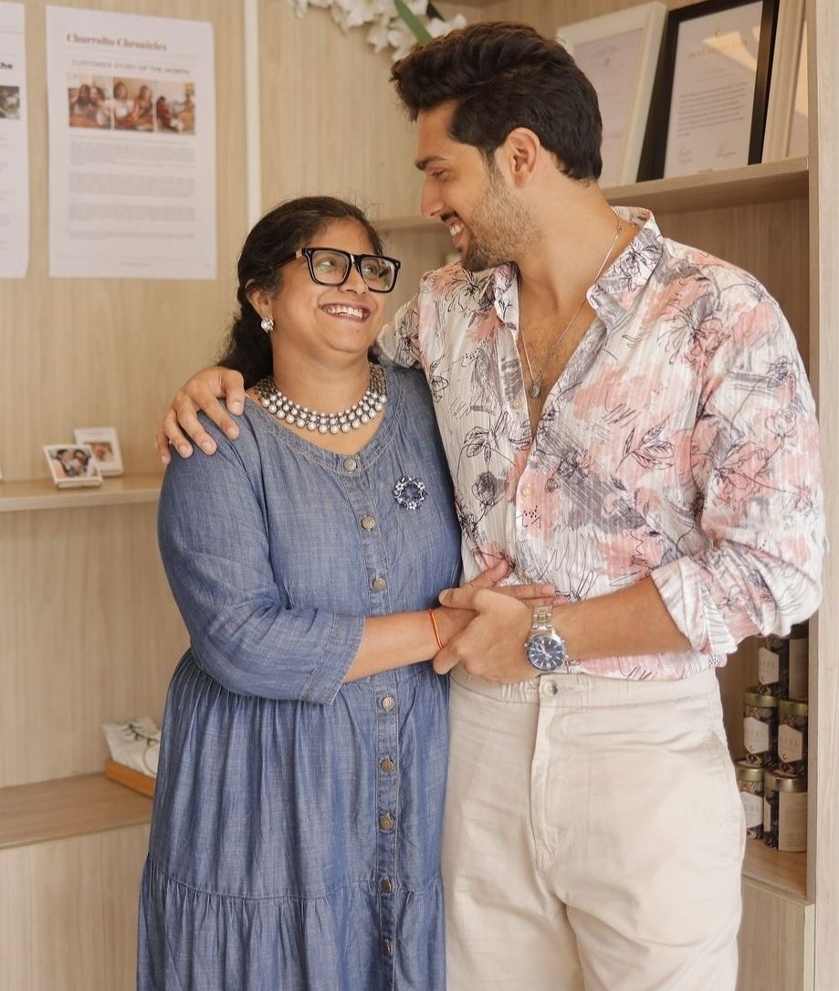 laurentiskid's tweet photo. The most purest bond ever in this whole universe ✨❤️‍🩹
@saiketanrao l #SaiKetanRao https://t.co/rVBMfRaOUe