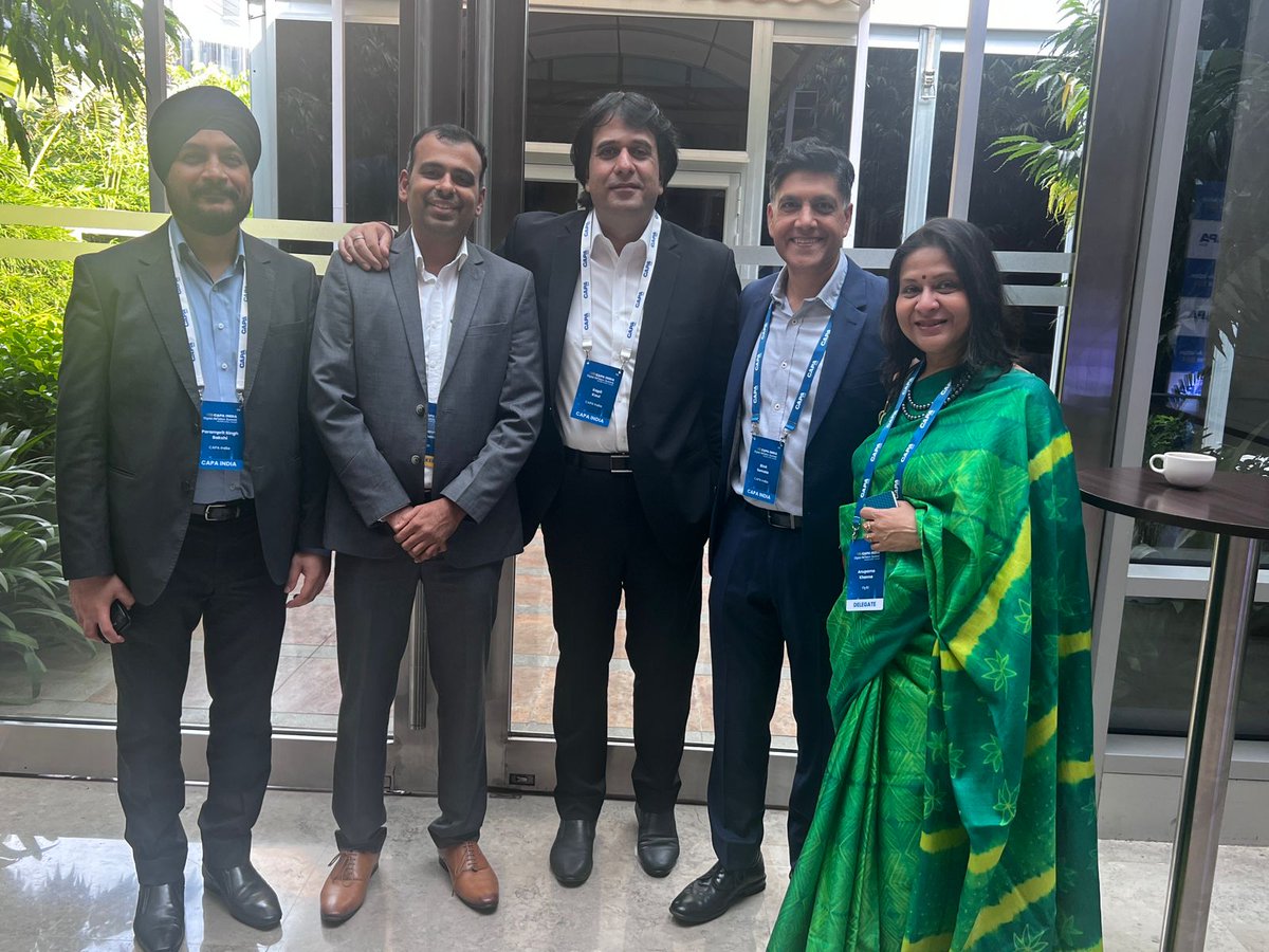 fly91.in tweet media