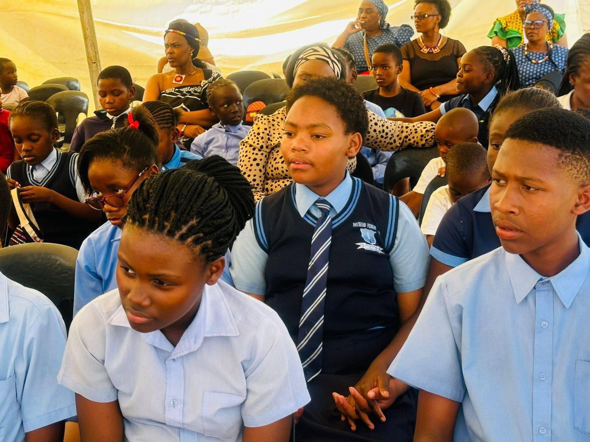 MEC DLAMINI WELCOMES BACK STAFF AND  LEARNERS

As the schools reopen for the last quarter of the 2024 School year on today , the MEC for Education Ms Cathy Dlamini warmly welcomes teachers, learners and non teaching staff back from their well-deserved break.