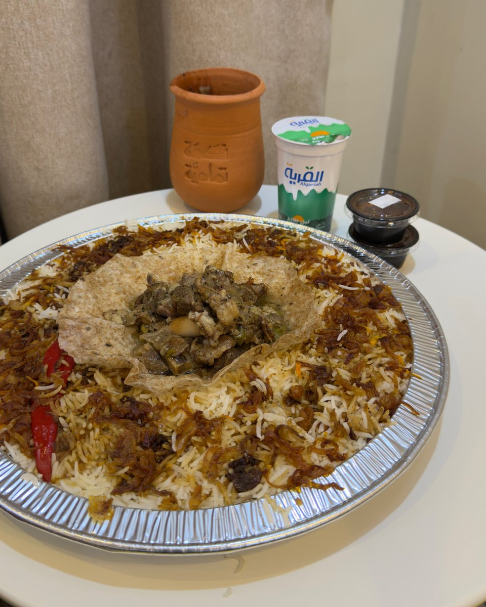 _n5y_'s tweet photo. جديد نكهة تهامية 🔥
@nakha_tahameiah 
منتج خرافي لذيييييذ 
#جرة_المكموت 
باللحم البلدي الطازج 
اطلبو الان من فروعهم او تطبيقات التوصيل وجربو المتعة والطعم الخراااافي ..
Ad✨